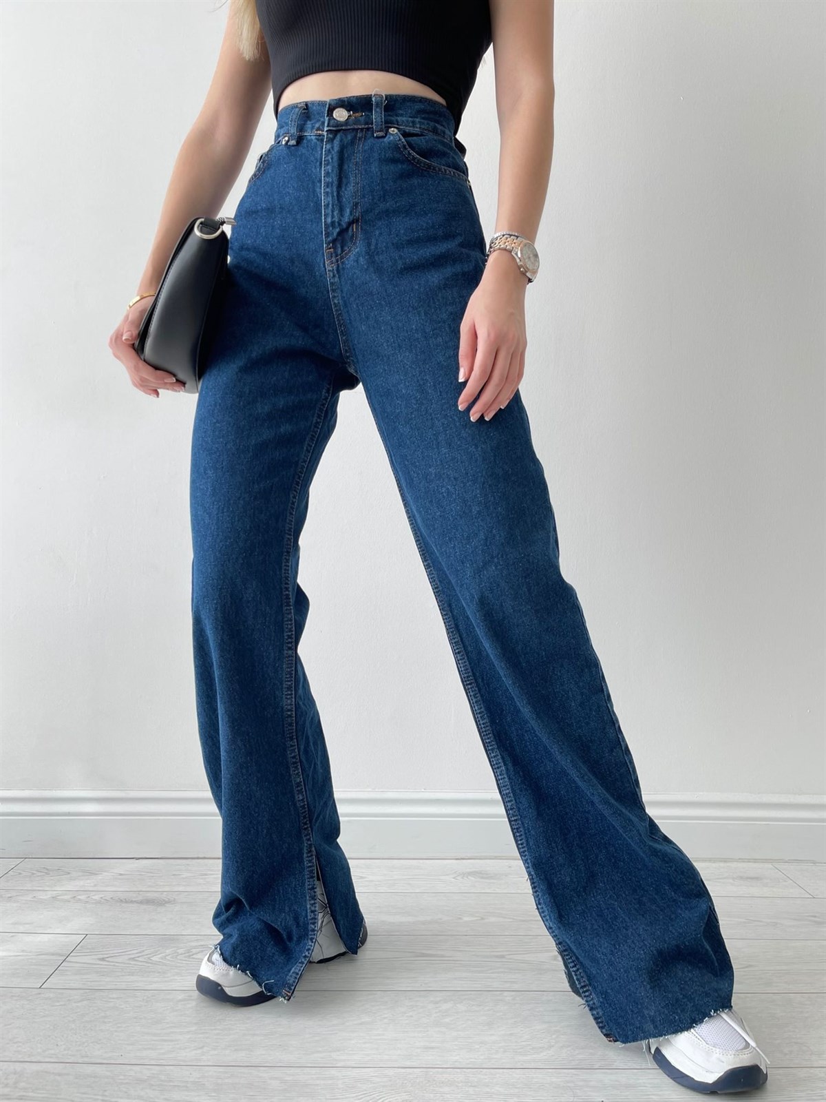 High Waisted Wide Open Leg Jeans بنطلون جينز - PalDozer